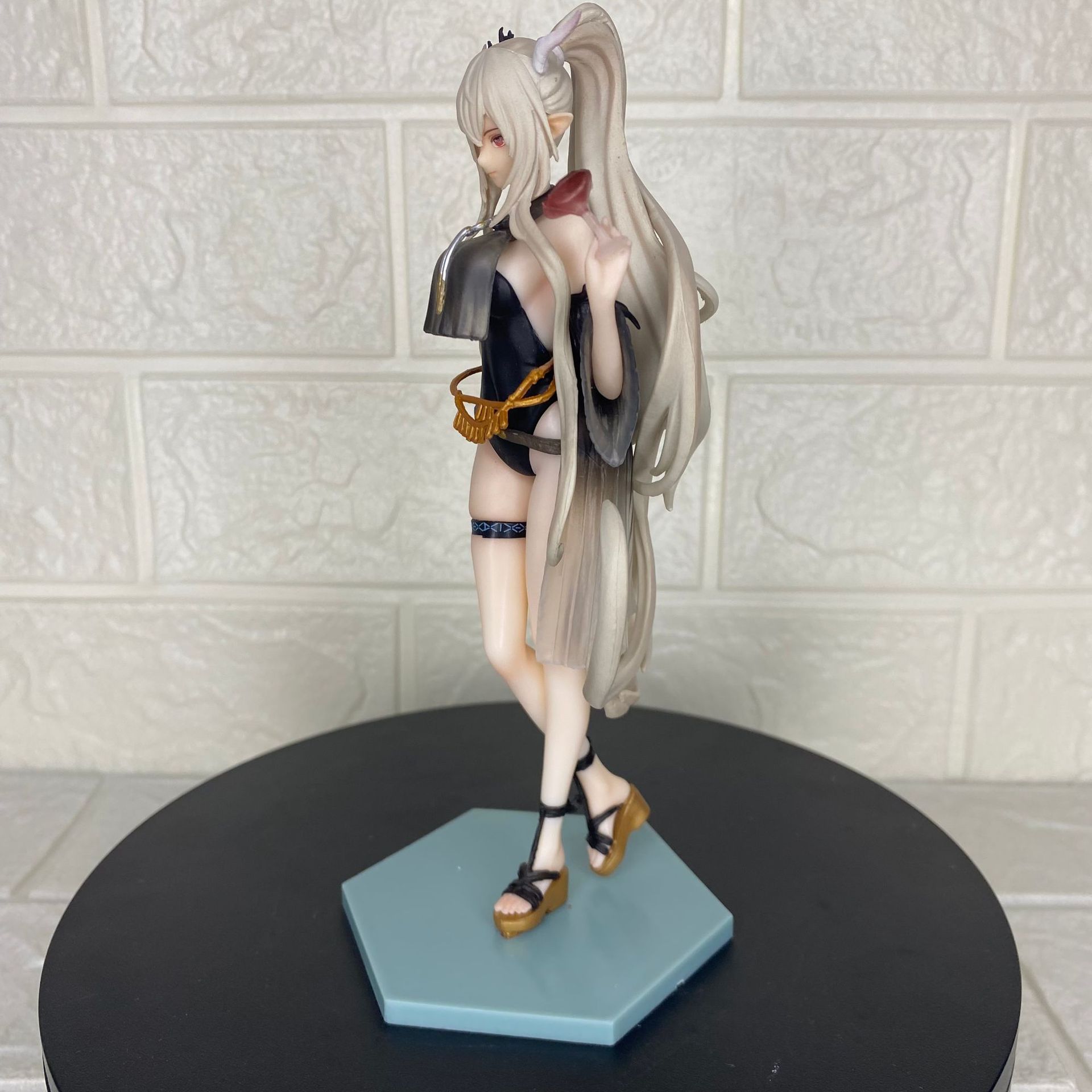 18CM Arknights Shining Summer  - đánh giá và giá Board Game Wingspan